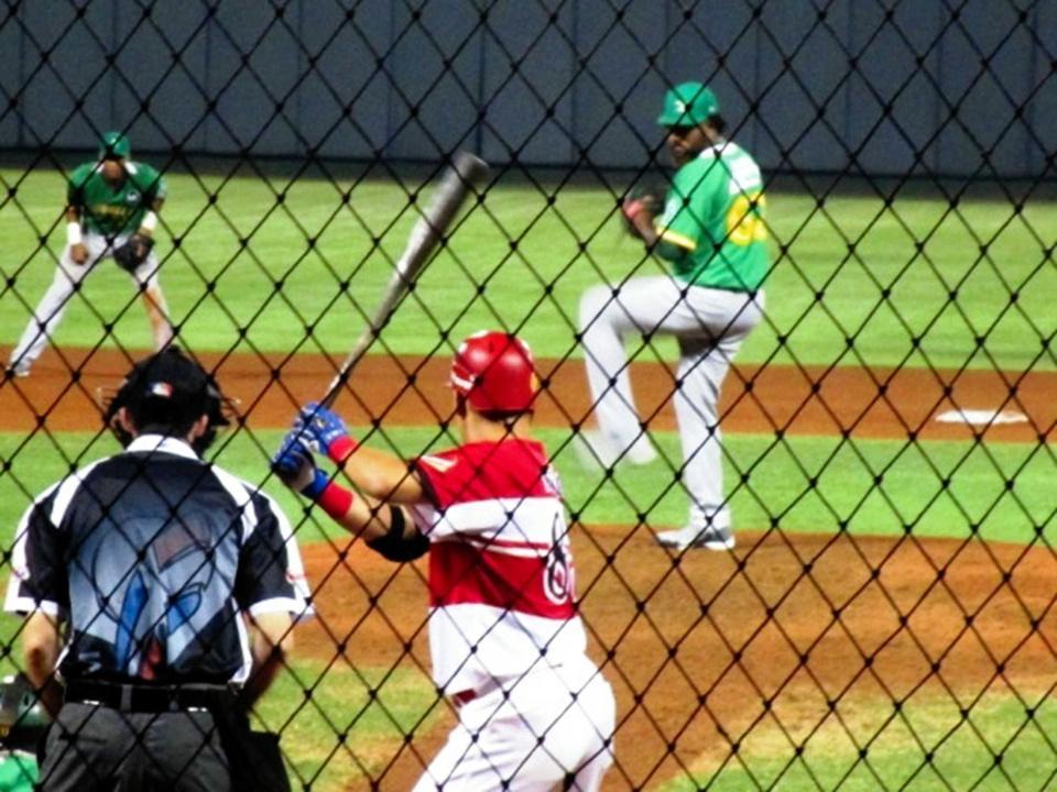 阪神マテオと合意 １５９キロ出た！