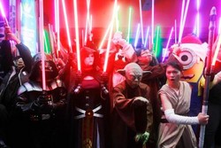 興行収入、世界で３００億円超す - スター・ウォーズ