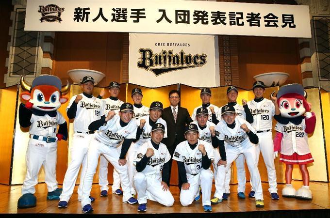吉田正「優勝したい」 オリックス新入団選手発表