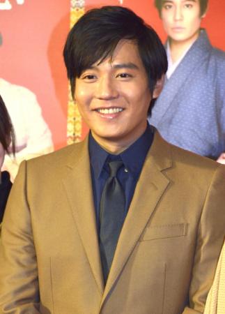 小出恵介がNHK時代劇で貫地谷しほりと夫婦役