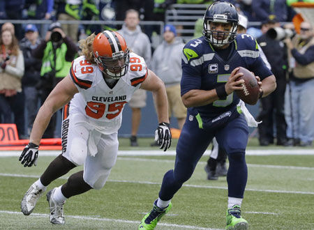 シーホークスがブラウンズ一蹴、4年連続のプレイオフ進出決定