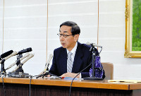 高浜再稼働同意 知事「今後の判断基準に」 2015年12月23日