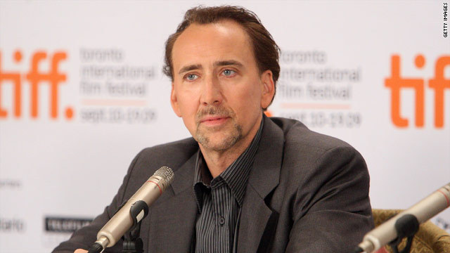 ニコラス・ケイジ、化石をモンゴルに返還へ 密輸品と判明