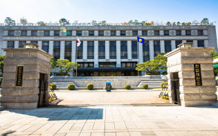 個人の請求権なお火種 韓国憲法裁、違憲判断せず