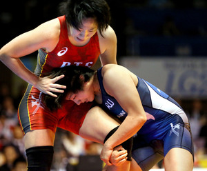 渡利、女子７５キロ級で優勝 残り９秒逆転タックル