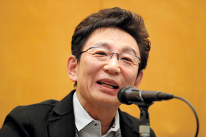 古舘伊知郎氏が降板会見「東京五輪の実況中継にも挑戦してみたい」