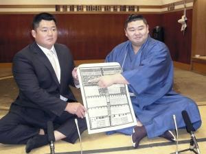元学生横綱の正代、たたき上げの輝が新入幕