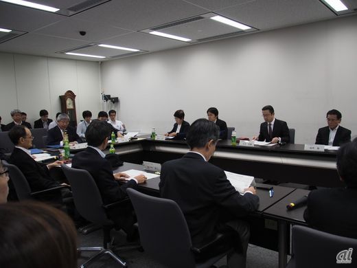 携帯料金の引下げ議論が決着--タスクフォースを振り返る