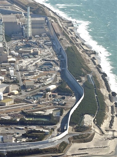 浜岡原発防潮堤、本体部分が完成着手から４年強