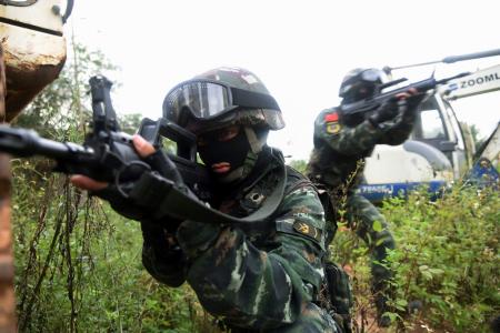 中国「反テロ法」を可決 「一人っ子政策」も正式廃止