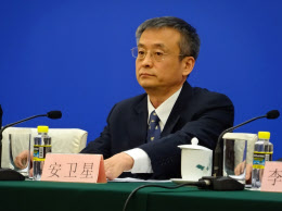 中国で反テロ法成立 企業に情報提供義務付け