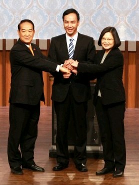 対中政策めぐり論戦 初テレビ討論会