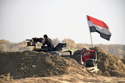 イラク軍、対「イスラム国」で勝利宣言 州都ラマディ奪還戦