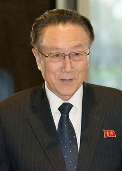 金正恩氏側近、交通事故で死去…南北関係責任者 2015年12月30日 10時22分