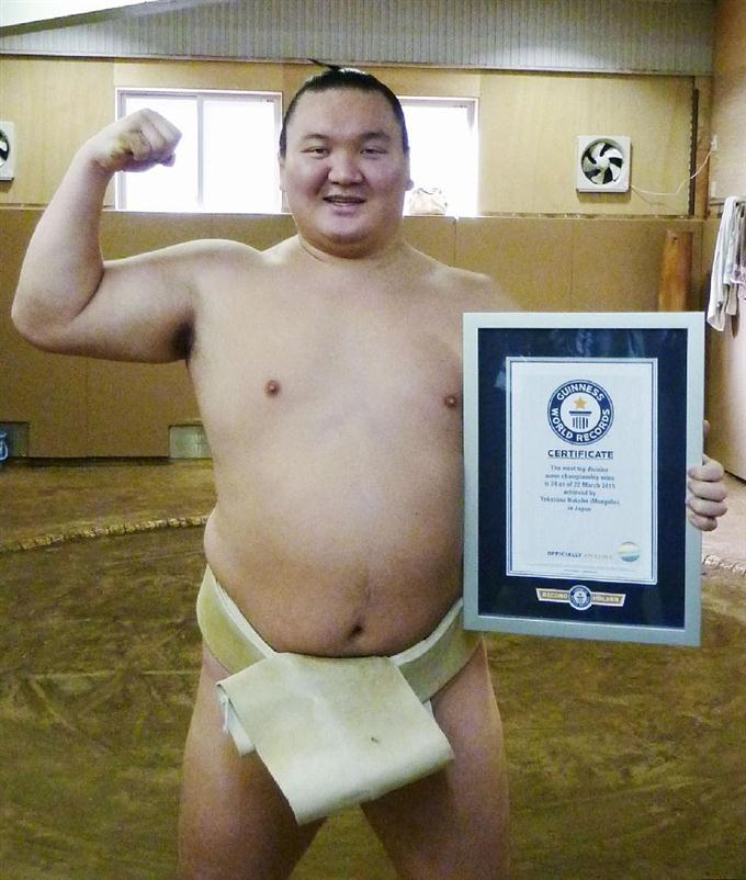 白鵬が稽古納め「感謝の気持ちを思い出しながらやっていく」