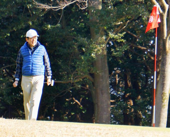 首相「就任以来一番のスコア」 家族や友人とゴルフ