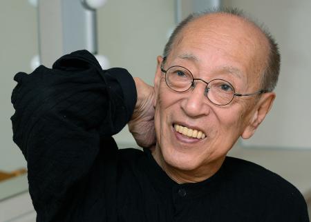 高齢者だけで最大級の群集劇を