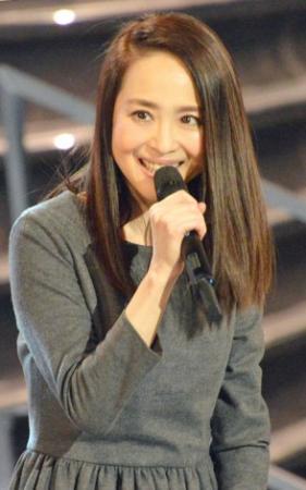 あれから30年超…聖子&郷ひろみ 笑顔で共演「ジャパ~ン!」