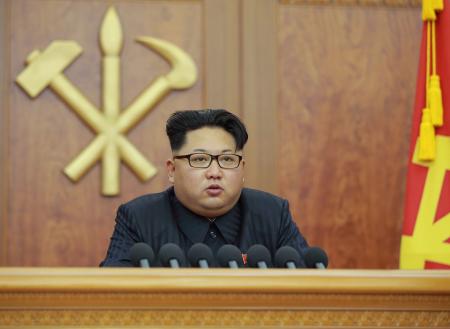金正恩氏、「新年の辞」で経済再建を強調 2016年01月01日 14時30分