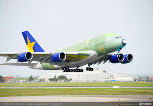 全日空がＡ３８０導入へ 「空飛ぶホテル」コストが課題