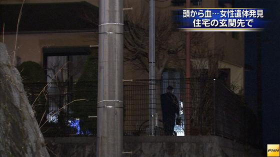 玄関で女性、血流し死亡…事件と事故両面で捜査