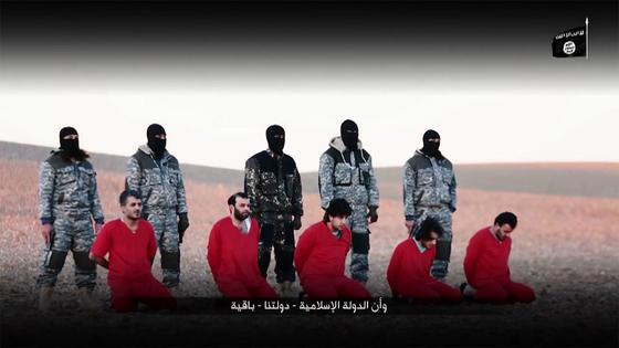 ＩＳ「イギリスのスパイ殺害」映像を公開