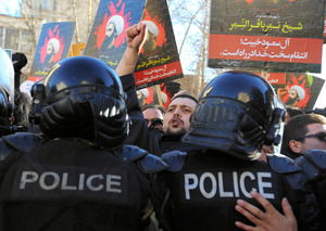 指導者ら処刑、反発拡大