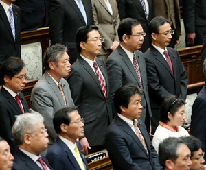 共産議員が国会開会式に初出席 「改革求める」