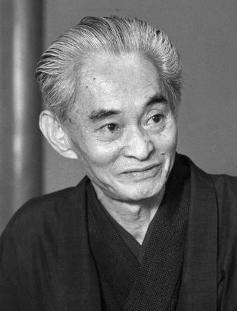 小説家の川端「日本人で最有力」 ノーベル文学賞の６５年選考