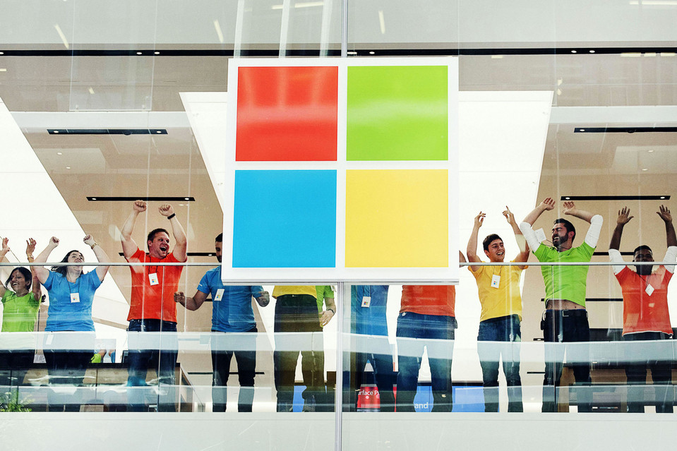 ウィンドウズ10端末、2億台突破