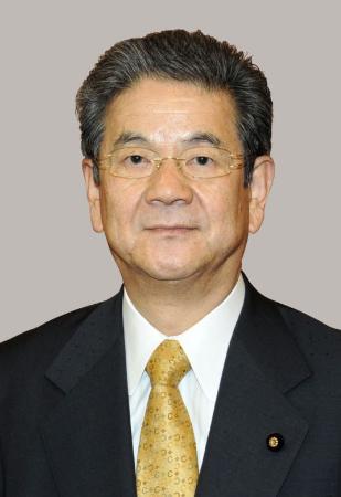 北沢元防衛相が引退表明