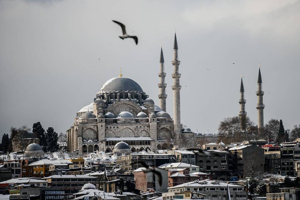 スンニ派とシーア派、5つの重要な違い