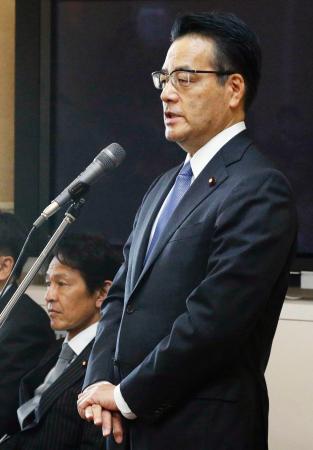 民主代表「ばらまき」批判＝衆院で代表質問