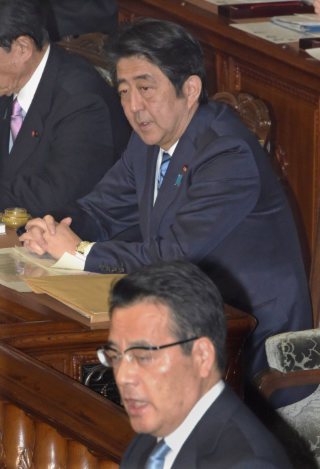 TPP今国会承認に意欲 衆院代表質問で首相論戦火ぶた