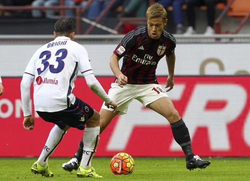 本田、交代時に大ブーイング 伊メディアは皮肉「雄弁だがプレーは沈黙」