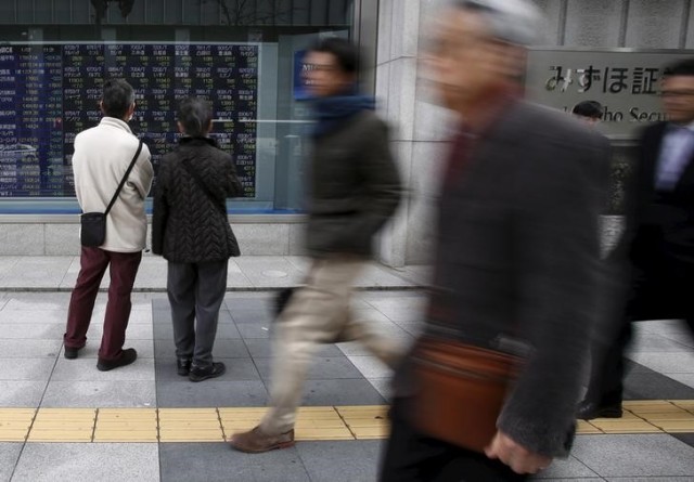 日経平均、終値は６９円安 戦後初の年初５日続落