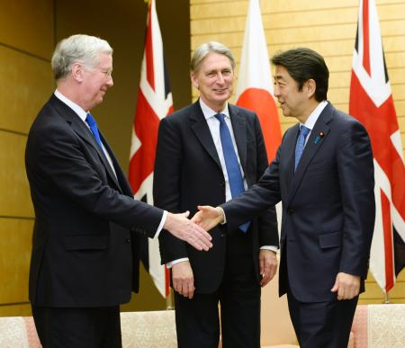 サミット主要議題に北朝鮮