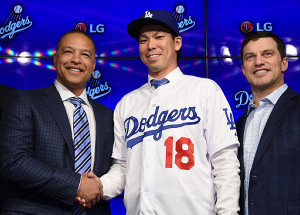 マエケン、右肘に異常か 年俸３・６億で出来高勝負