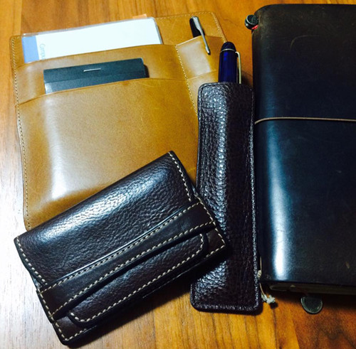 【レポート】いきなりクリームはNG! - ビジネス革小物の簡単お手入れ術