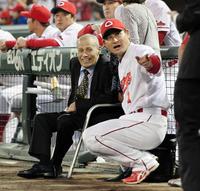 村上元スカウト部長が死去 名選手を発掘