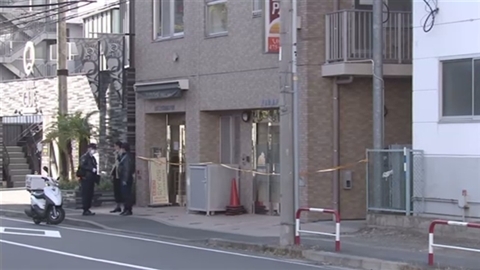 ９３歳妻を絞殺容疑、９３歳夫を逮捕 横浜の老人ホーム