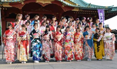 入山開花誓う AKBグループ過去最多32人成人式