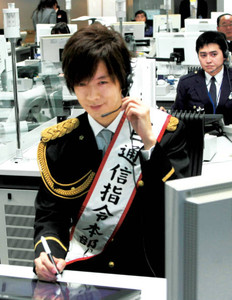 DAIGOさん「110番の日」に啓発 不要不急利用控えて