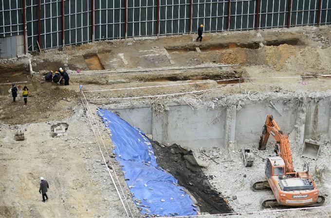 ソウルの旧日本大使館敷地から遺物 建て替え工事中