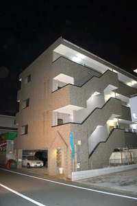 やけどの3歳次女放置疑い その後死亡、母親ら逮捕