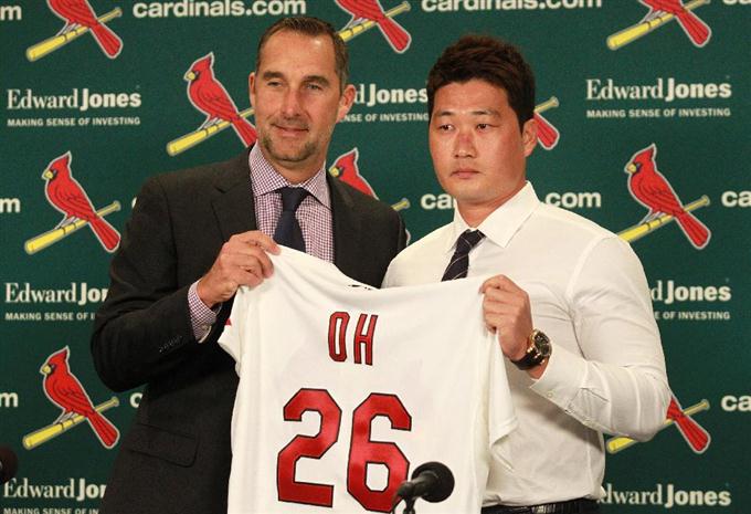賭博で阪神退団の呉昇桓、カージナルスと契約