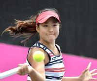 女子テニス、日比野は２回戦敗退