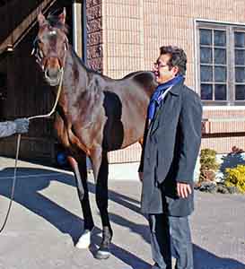 日本ハム・栗山監督、ディープインパクトからＶのヒントつかむ