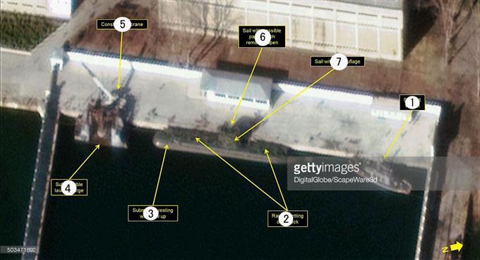 北朝鮮ＳＬＢＭは失敗 映像改ざん、水中発射台か