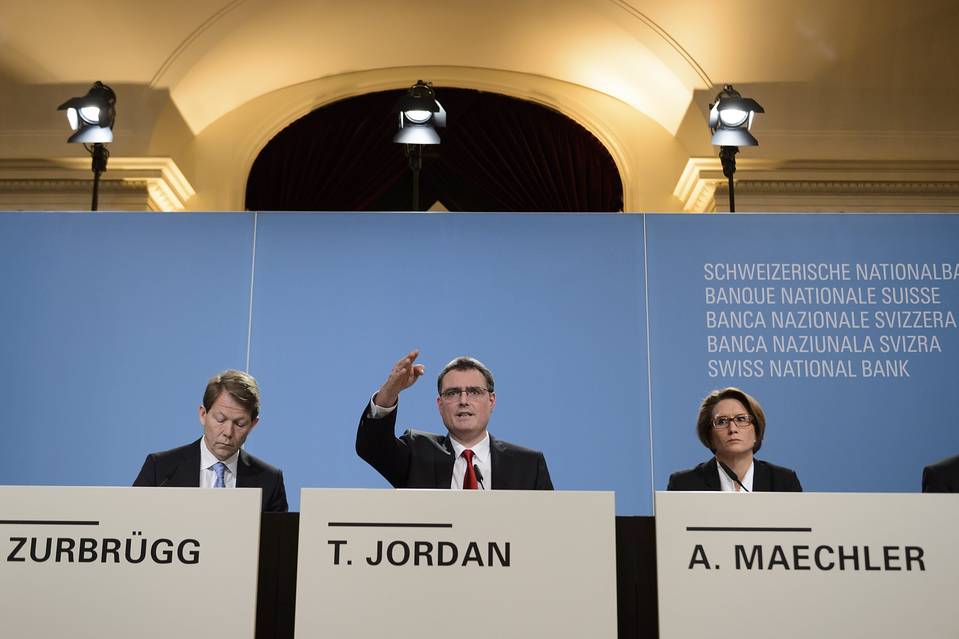 スイスフラン、なお著しく過大評価=中銀副総裁